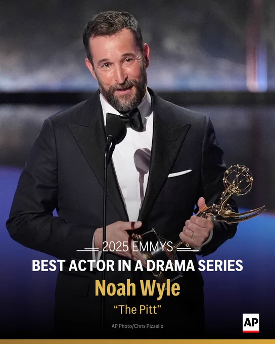 Noah Wyle accepts an Emmy. Text: 2025 Emmys: Best actor in a drama series: Noah Wyle, "The Pitt," AP Photo/Chris Pizzello