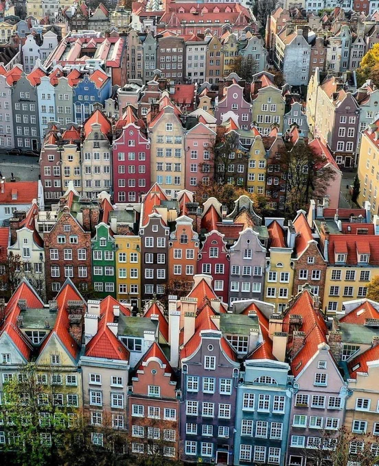 Gdansk, Poland
Credit: Elif Odabaş