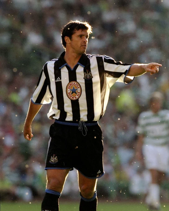 Gary Speed in action