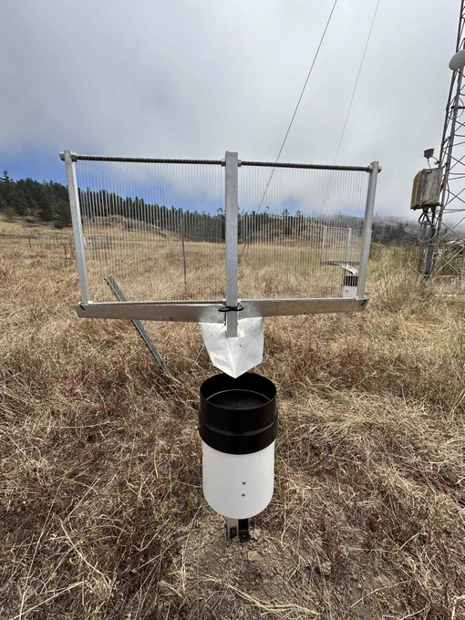 Fig. 2 Both fog collectors deployed near the weather station at Kenneth S. Norris Rancho Marino Reserve, San Luis Obispo, County, California.