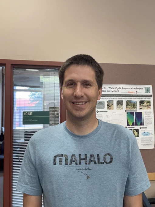 A photo of USGS scientist Roy Petrakis.