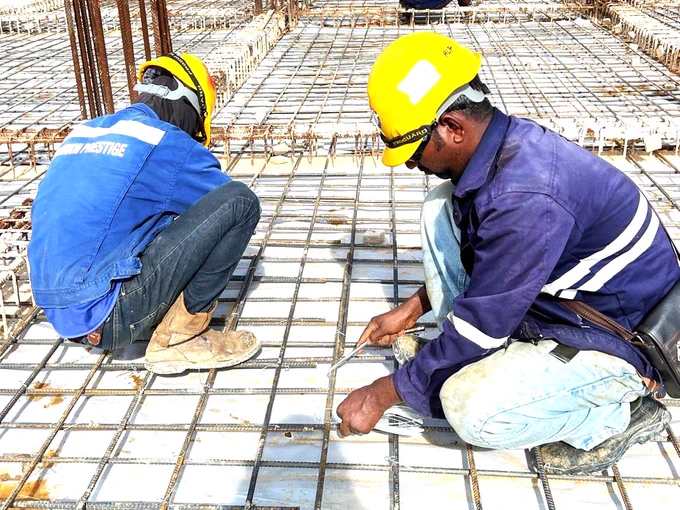 🔩🔩 Rebar tying at construction site. 🏗🏗🧱🧱✅✅

#IPMProfessionalServices #EngineeringConsultant #ArchitectureConsultant #StructuralConsultant #StructureConsultant #DesignConsultant #CivilEngineering #StructuralEngineering #EngineeringWorks #StructuralWorks #ConcreteReinforcement #SteelReinforcement #FoundationWorks #SitePreparation #ConstructionSite #ConstructionProcess #WorkInProgress #BuildingConstruction #ConstructionIndustry #StructuralIntegrity #ConstructionQuality #BuildingStrength
