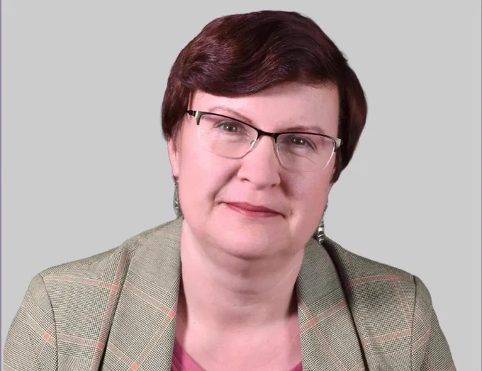 Professor Julia Koricheva