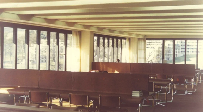old study zone in library 