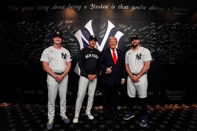 President Donald Trump with Yankees Pitchers Gerrit Cole & Carlos Rodón as well as Yankees Manager Aaron Boone. 