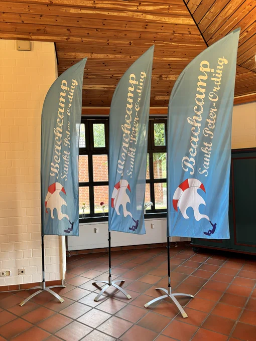 Drei Fahnen des #bcspo25