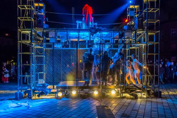 Teatr Osmego Dnia - Lost Dream