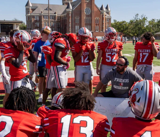 Photo from @friendsu on Instagram