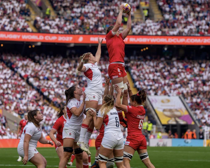 Prime Minister Carney cheers on the Canadian Women’s Rugby Team at the Rugby World Cup Final in London, England.