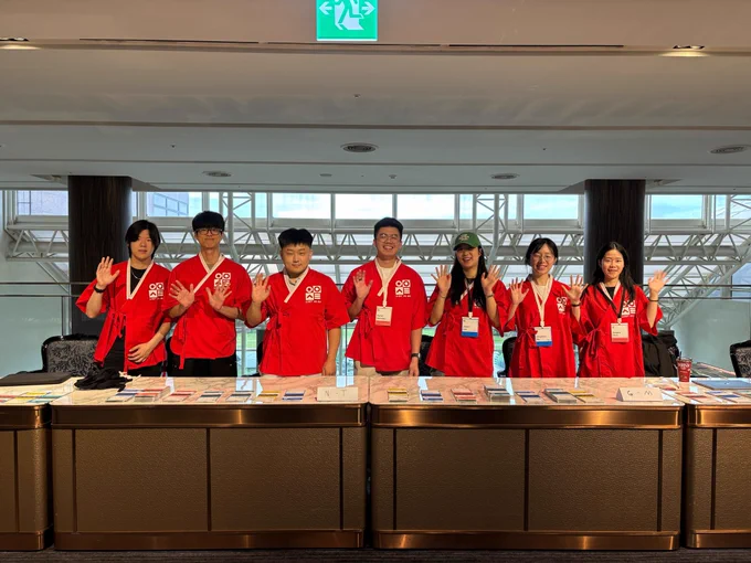 Student volunteers at the registration desk.