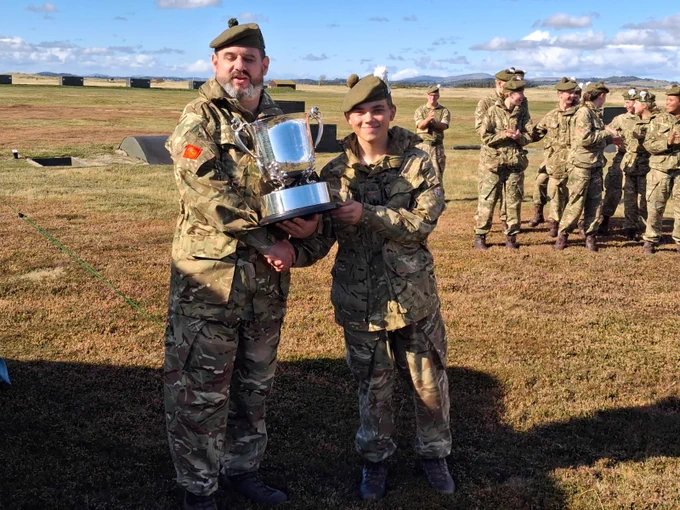 Col Cdts Scotland presents RSM The Glasgow Academy, CCF, the overall winners 🏆 Cup. 🫡👏🏴󠁧󠁢󠁳󠁣󠁴󠁿