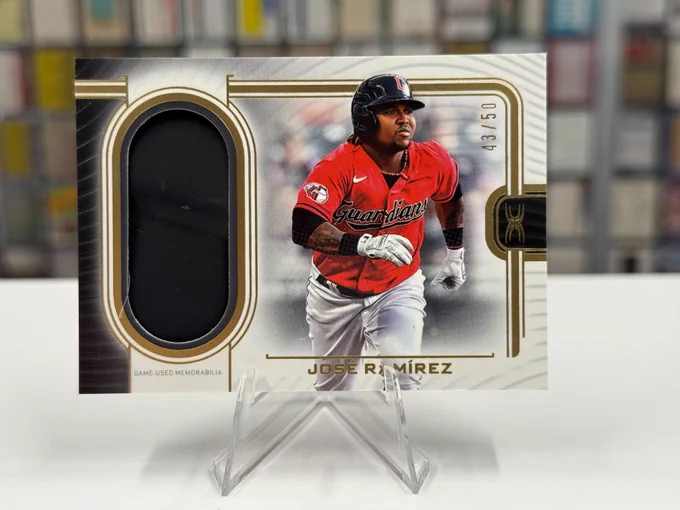 2023 Topps Definitive Helmet Collection Relic Card
José Ramírez, Cleveland Guardians (43/50)