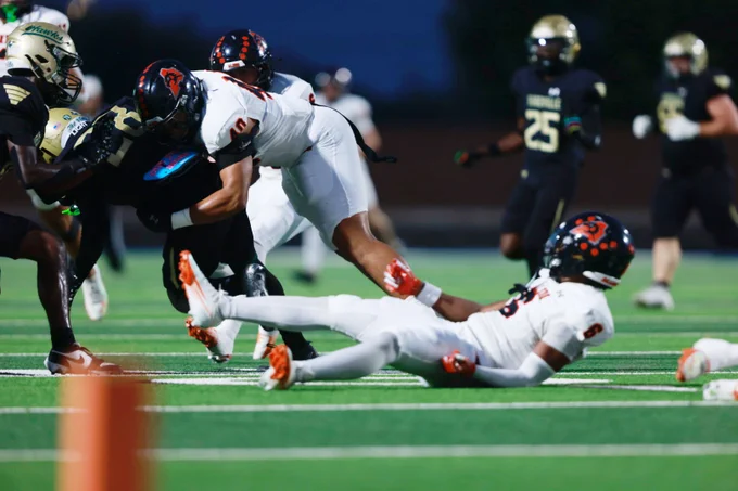 Jojo Cooper (40) and Lamel Swanson (6)