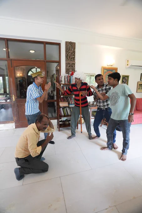 KING-गांधी: एक नाटक, नृत्य और संगीत के साथ at Triveni Kala Sangam, Mandi House
