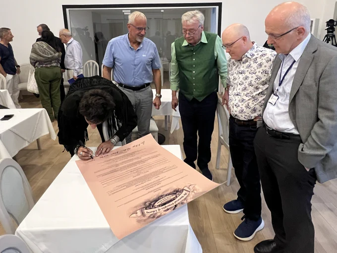 Freemax signing The Universal Principles of Liberty 20th September 2025 PFS.