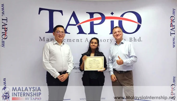Ms. Damanyanthy Panicker Ravendran with Mr. Thomas Bernthaler, Managing Partner of TAPiO Management Advisory, and Mr. Tan Heng Siang, Chief Operating Officer of TAPiO Management Advisory.