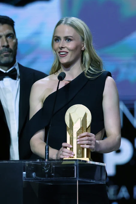 Hannah Hampton accepts her trophy for Goalkeeper of the Year