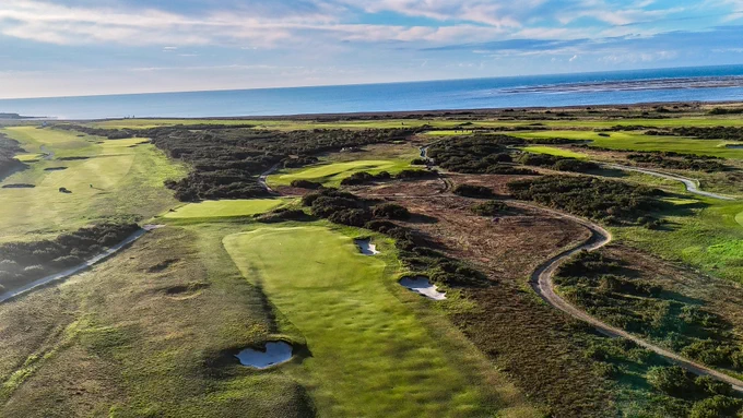 The area right of 15 green was a solid section of gorse. Now opened up to promote Heather/ Lichen and native grass regeneration