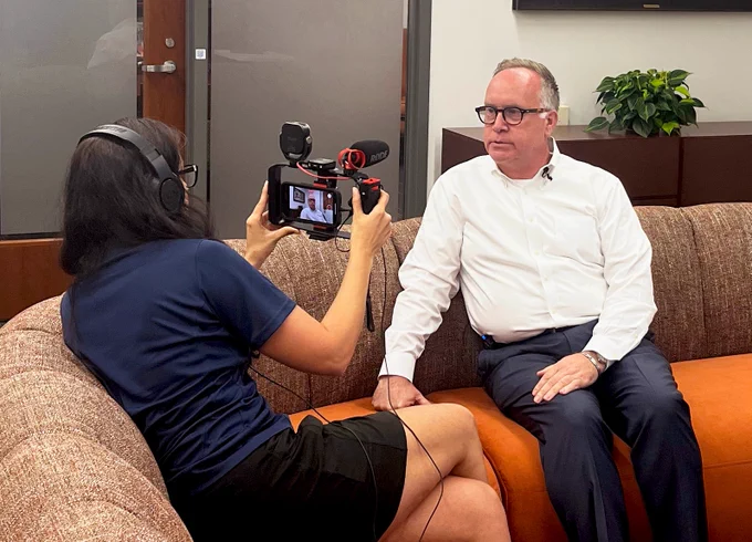 John Dalton (right) being interviewed by Geraldine Torrellas (Spectrum News)