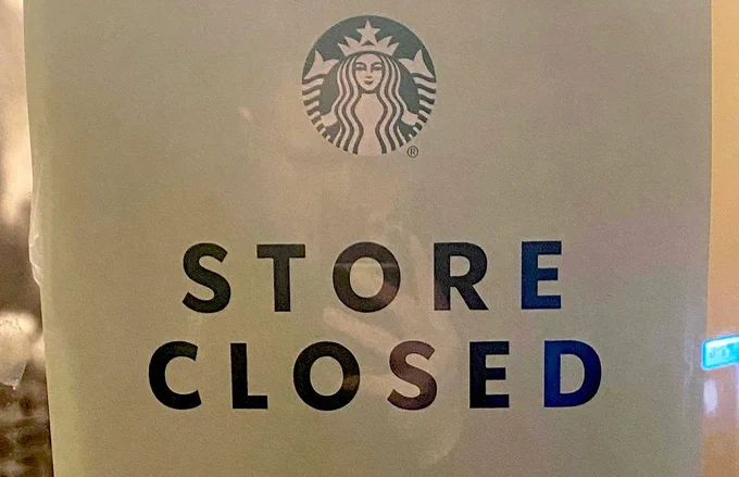 ☕️ Starbucks Is Closing Hundreds of Stores — Here’s What It Really Means for Real Estate

Starbucks has long been seen as a sign of neighborhood strength — a shorthand for convenience, affluence, and growth.

🔗 https://danielkaufmanreal.estate/2025/10/03/what-starbucks-closures-reveal-about-neighborhood-health-and-home-values/

#RealEstate #MarketTrends #Investing #CommercialRealEstate #PropertyValues #StarbucksEffect #Neighborhoods #DataDrivenDevelopment #UrbanEconomics