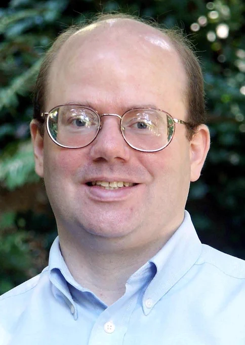 Larry Sanger in 2006, cropped (by Larry Sanger, CC BY-SA 2.0)
