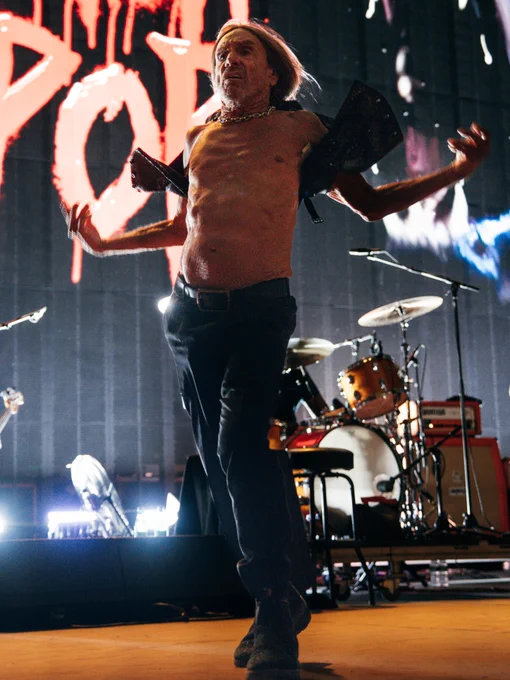 Iggy Pop at the CBGB Festival on September 27, 2025
Punk Rock Lives Forever: The CBGB Festival 2025
September 27, 2025
by Everynight Charley Crespo
Some 50 years after its birth at CBGB, punk rock still reigns
https://www.themanhattanbeat.com/2025/09/punk-rock-lives-forever-cbgb-festival.html
#themanhattanbeat #everynightcharleycrespo