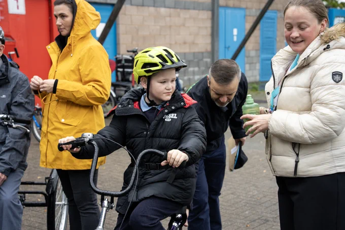 Active Stirling’s Bikes Without Barriers Open Day welcomed over 30 participants to Forthbank to try new adapted bikes. This inclusive cycling event, supported by Tactran and disability sport partners, promotes accessible cycling for adults and children with disabilities. 