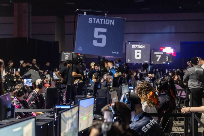 Players competing in the HCS Charlotte Major Open Bracket
