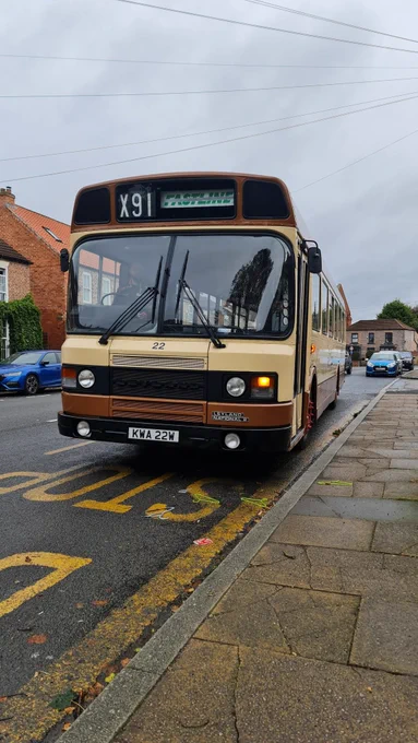 SYT 22 - Leyland National 2 - KWA 22W at Thorne Park Gates Bus Stop