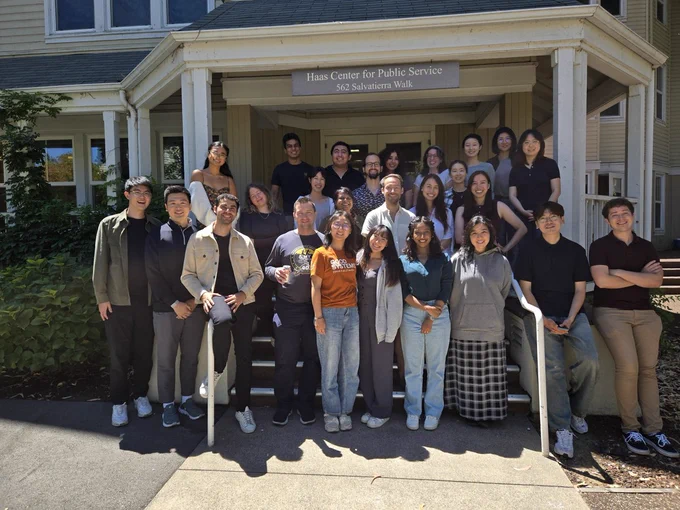 Nabila (right of front in a green-ish shirt) and her program cohort members in front of the Haas Center for Public Service on the Stanford campus.