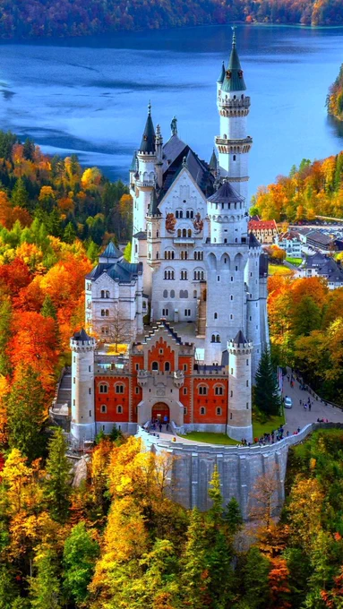 Neuschwanstein Castle
