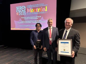  Prof. Cao Thang Dinh (recipient of CSChE Lectureship Award), Prof. Michael Cunningham (Past president, CSChE), Prof. James McLellan (recipient of Chemical Institute of Canada Fellowship).