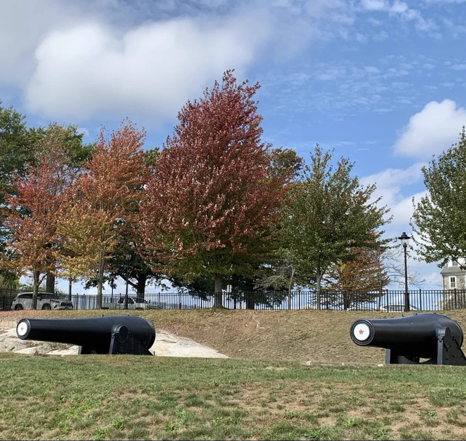 Cannons in autumn at Fort Trumbull State Park