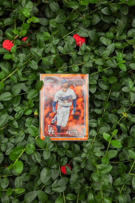 2024 Topps Chrome Sapphire
Mookie Betts, Los Angeles Dodgers (19/25)