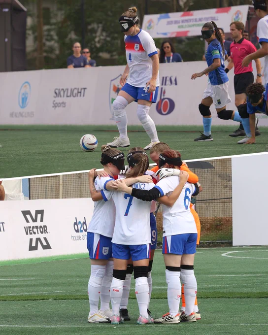 A match action photo and a team photo of England Blind women’s team.

Image credit: Renan Cacioli/CBDV 
