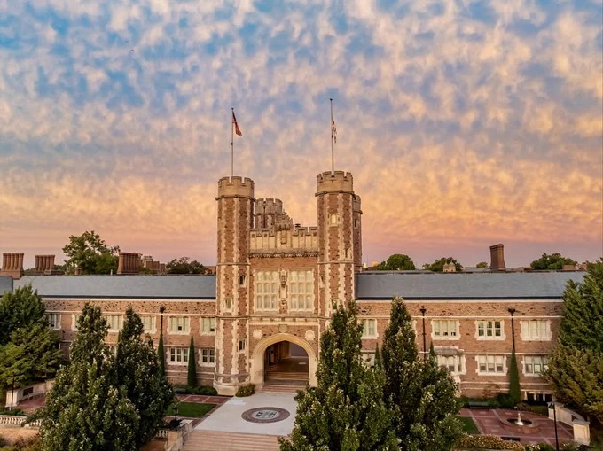 Washington University in St. Louis is at Washington University in St. Louis.