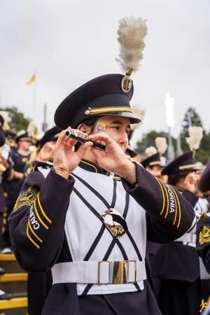 Yaeko plays the piccolo during the UC Berkeley-Idaho game on September 16, 2023.