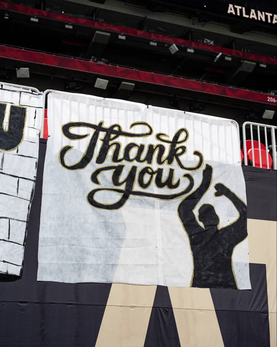 “Thank You” Brad sign.