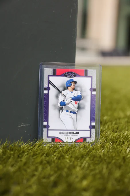 2024 Topps Tier 1
Shohei Ohtani, Los Angeles Dodgers
(04/75)