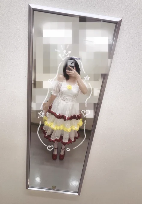 夜中の2時まで頑張ってアレンジした衣装👗
