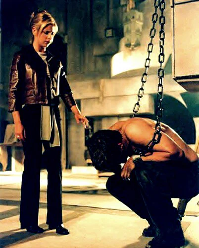 Angel in chains on Buffy