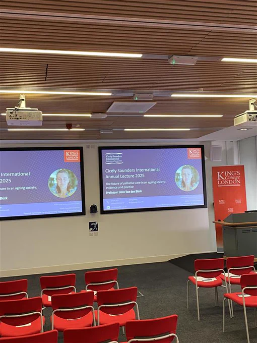 Holding slides and an empty speakers podium for the CSI annual lecture 2025