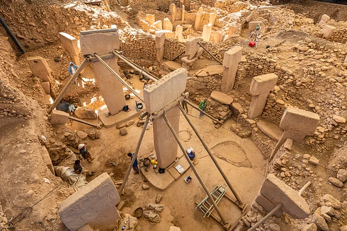 Göbeklitepe, Karahantepe (📸 © Tolga Ildun; Courtesy Yusuf Aslan)