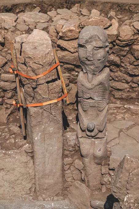 Göbeklitepe, Karahantepe (📸 © Tolga Ildun; Courtesy Yusuf Aslan)