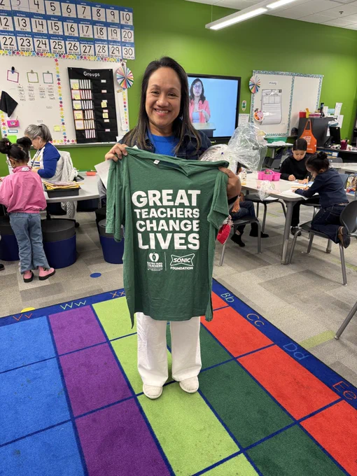 Mrs. Nojadera received the Extra Yard for Teachers Recognition Kit at J.H. House Elementary.