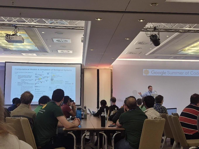 Andreas Dräger presenting the outcomes of the student projects of the National Resource for Network Biology (NRNB) at the Google Mentor Summit 2025 in Munich, Germany.