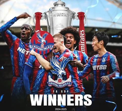 Picture of Palace celebrating their FA Cup win with a certain now-Gunner carefully edited out of the picture.