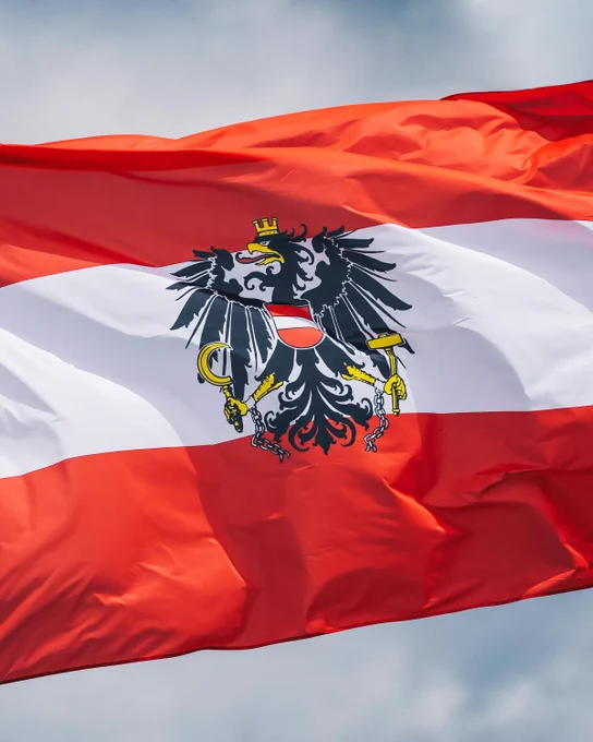 Österreich-Flagge