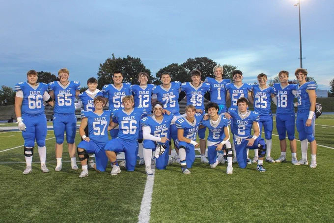Photo of the Lakeland high school football team 