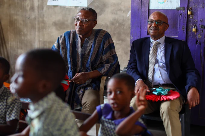 Clement Abas Apaak, the Deputy Minister for Education, and Osama Makkawi Khogali, the UNICEF Representative, observe classroom engagement in foundational learning.